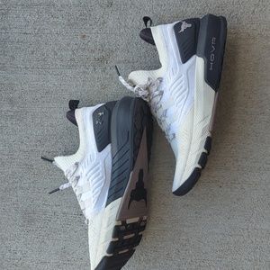 UA project rock trainers